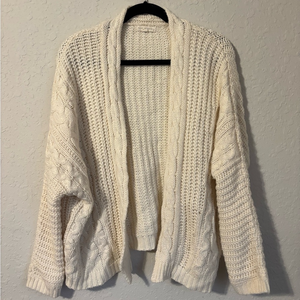 Cozy Cream Cable Knit Sweater